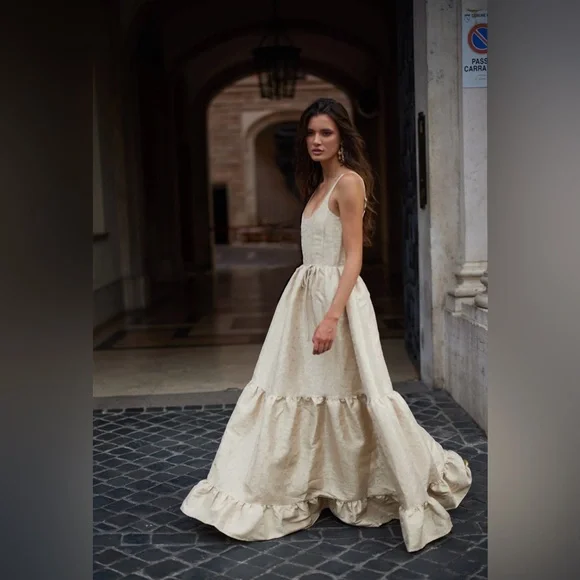V. Chapman The Avery Dress in Taupe Duchess8